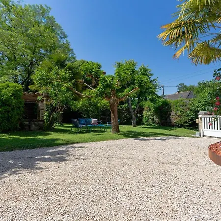 Casa de Férias Le Ruisseau Du Bejean